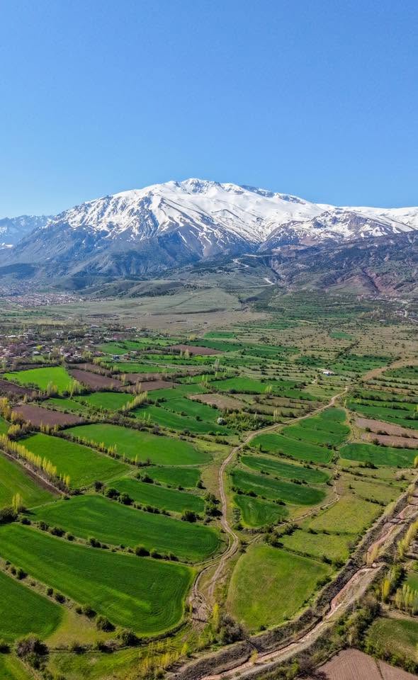 Erzincan’da Doğanın  Renkleri Havadan Görüntülendi