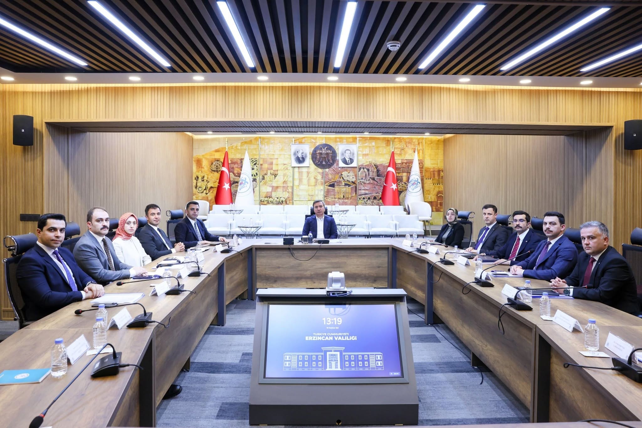Vali Yardımcıları ve Kaymakamlar Toplantısı Gerçekleştirildi