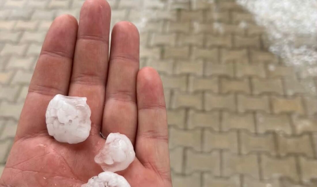 Ceviz Büyüklüğünde Dolu Yağdı Erzincan’da yağmurla birlikte öğle