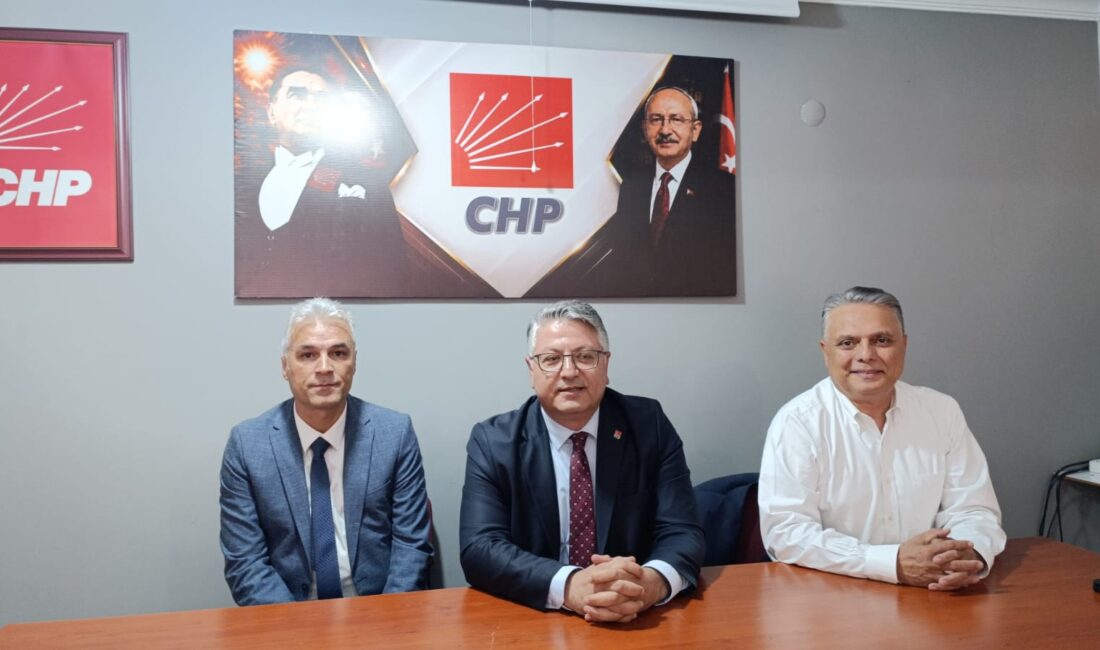 Ümit Uysal, Erzincan’da CHP’lilerle Buluştu Avukat Ümit Uysal, Erzincan’da