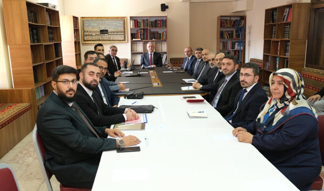 Erzincan’da Diyanet Teşkilatının Çalışmaları Değerlendirildi Diyanet İşleri Başkanlığı İnsan