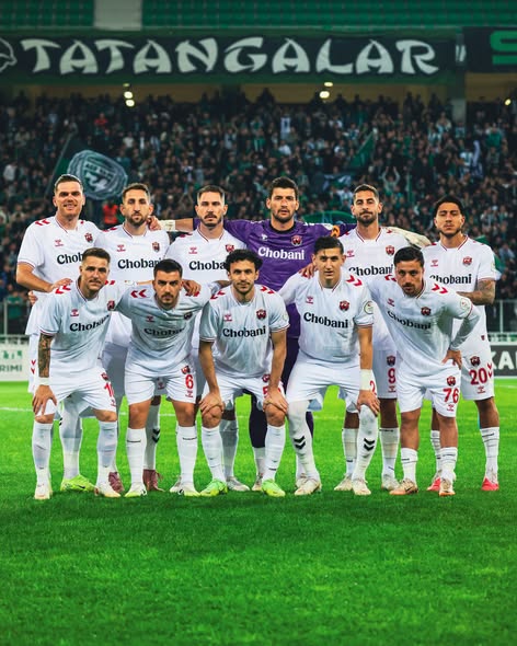 Erzincanspor, Sakaryaspor’u Deplasmanda 3-1 mağlup etti Erzincanspor, TFF 2. Lig